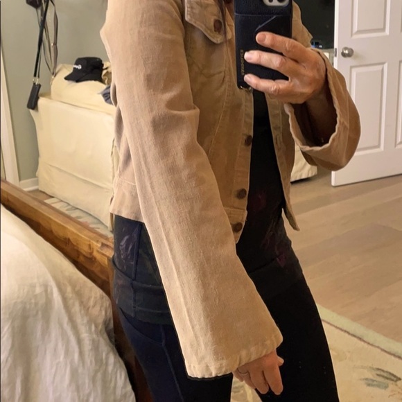 VINTAGE SYRUP CLOTHING 90’s Tan Corduroy jean jacket with bell sleeves - Picture 5 of 8